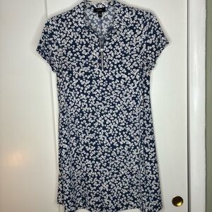 Navy Blue & White Floral L Shift Dress Retro Comfortable Casual Fun Flowy Fabric